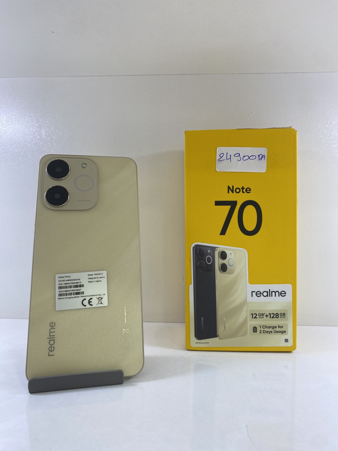 Realme note 70